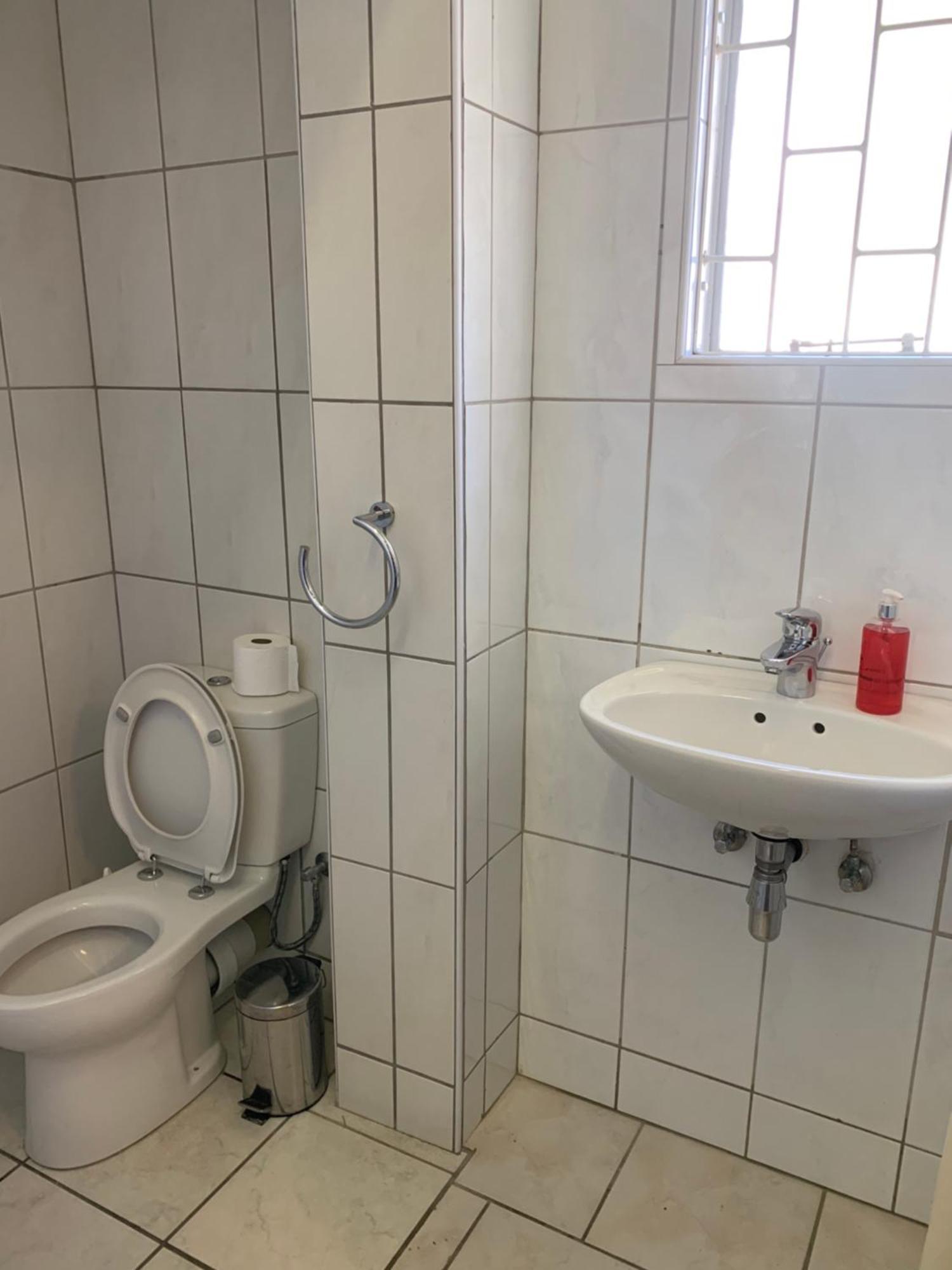 Hotel Pension Casa Africana Windhoek Esterno foto